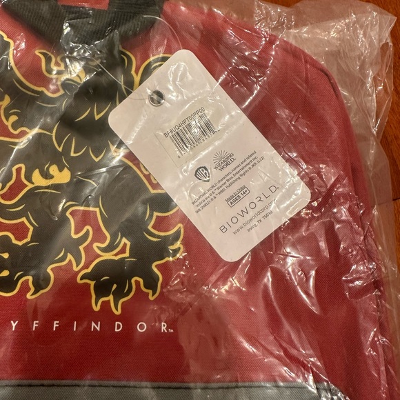 NWT Harry Potter Gryffindor House Backpack - Picture 4 of 5